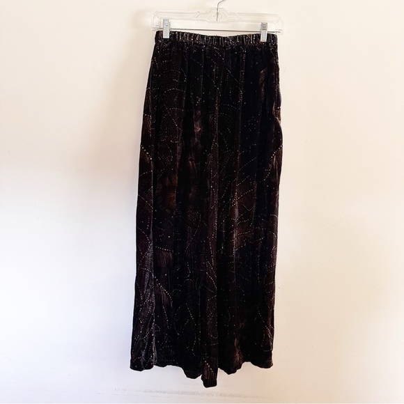 Anthropologie FARM Rio Printed Velvet Pants - Picture 8 of 9